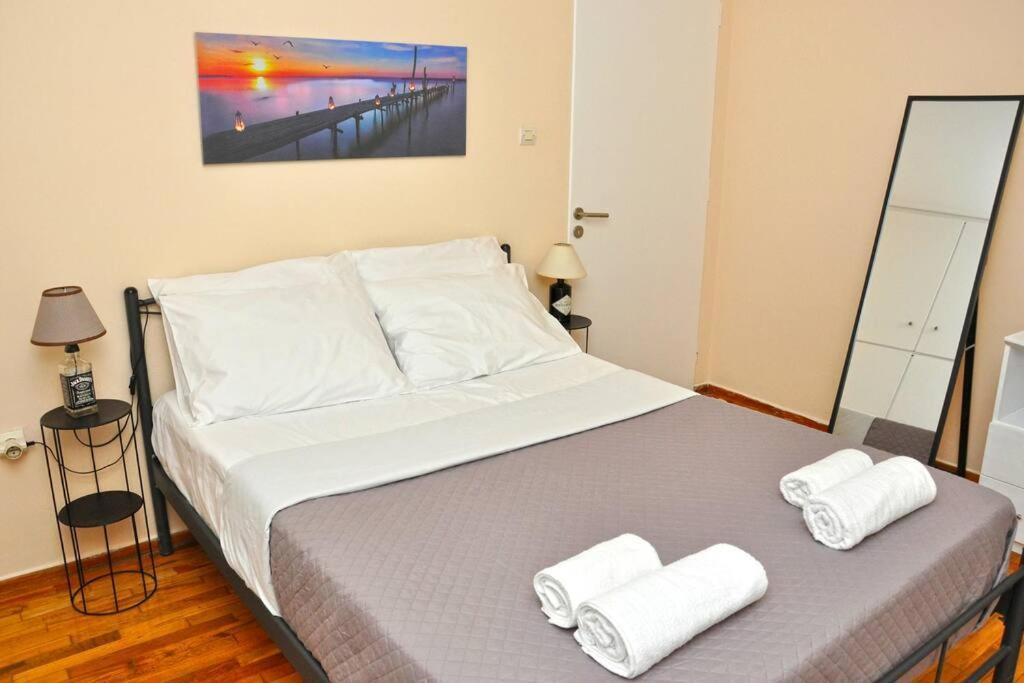 Koukakis Sunshine Roof Apartment เอเธนส์ ภายนอก รูปภาพ
