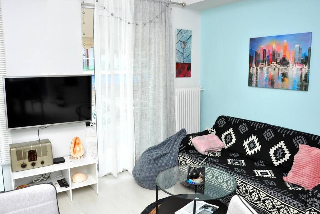 Koukakis Sunshine Roof Apartment เอเธนส์ ภายนอก รูปภาพ