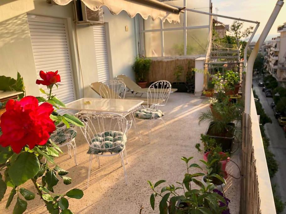 Koukakis Sunshine Roof Apartment เอเธนส์ ภายนอก รูปภาพ